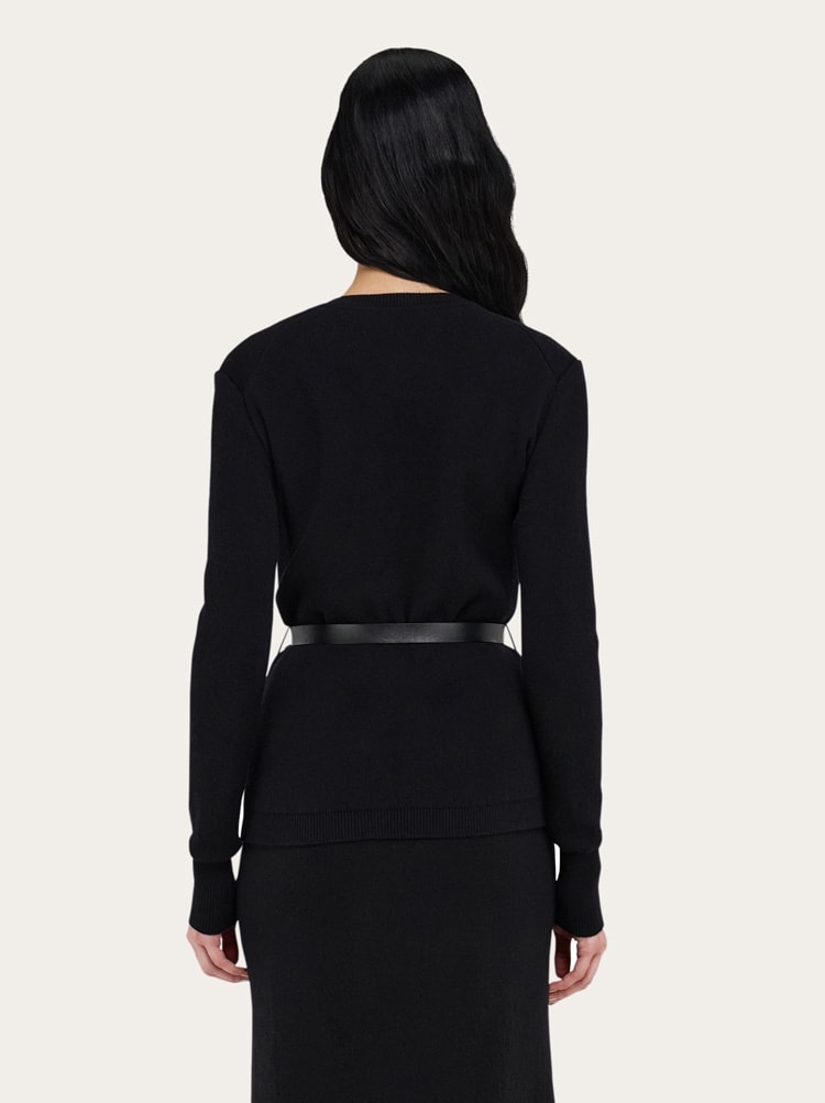 Pure wool cardigan with leather belt Gallery image 4