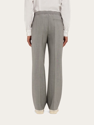 パンツ FERRAGAMO SS24 Tuxedo pants (770080 NERO) Ferragamo Tuxedo Pants - Black - Women | 770080NERO | thebs.com