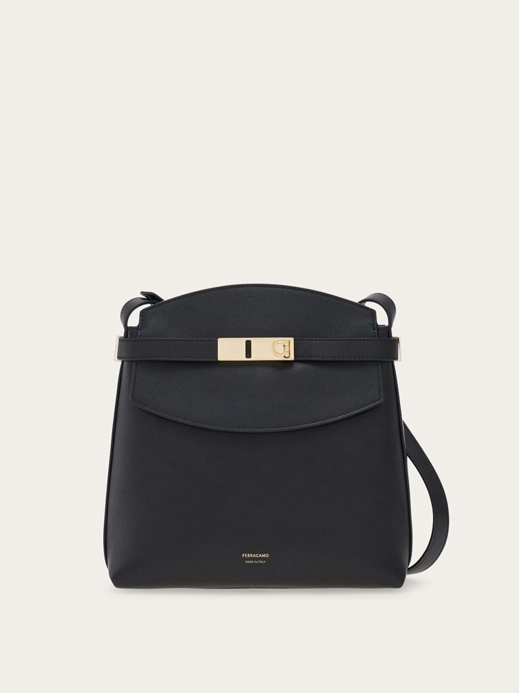 Hug messenger bag