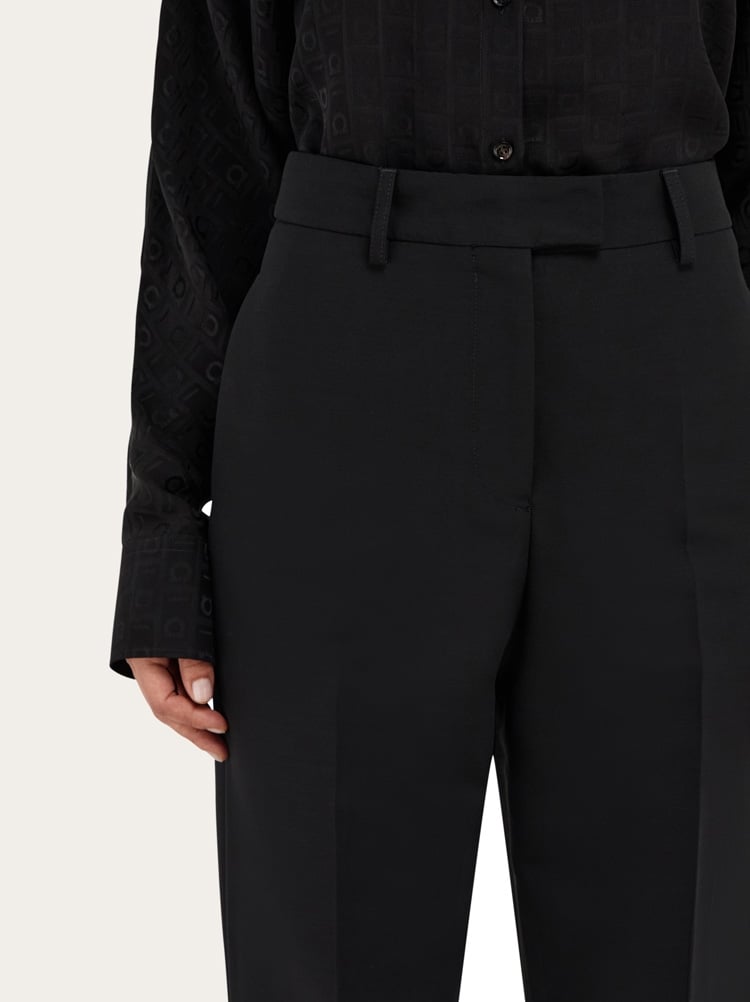 Pantalone con risvolto Gallery image 5