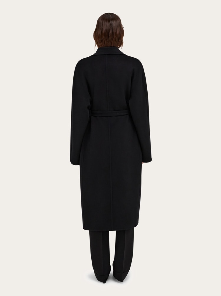 Single breasted coat Gallery image 4