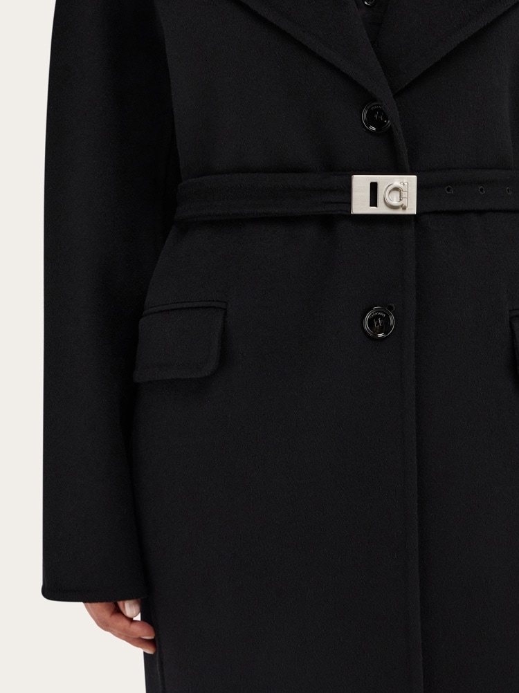 Single breasted coat Gallery image 7