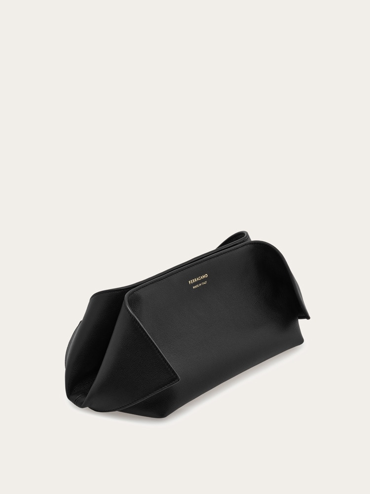 【FERRAGAMO】ポーチ ポーチ - ウィメンズ | Ferragamo