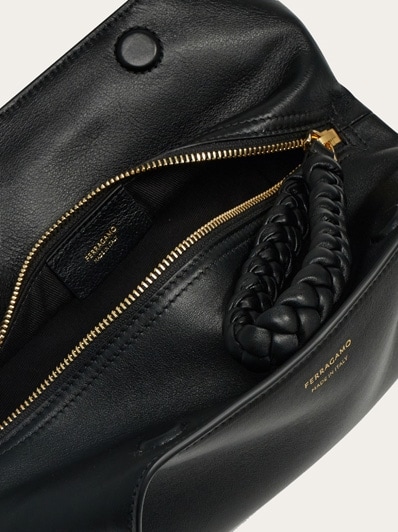【24SS NEW】FERRAGAMO_women / ジッパー ジャケット / Black 24SS NEW】FERRAGAMO_women / ジッパー ジャケット / Black