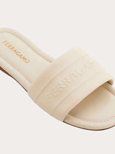 バレリーナシューズ - ウィメンズ | Ferragamo