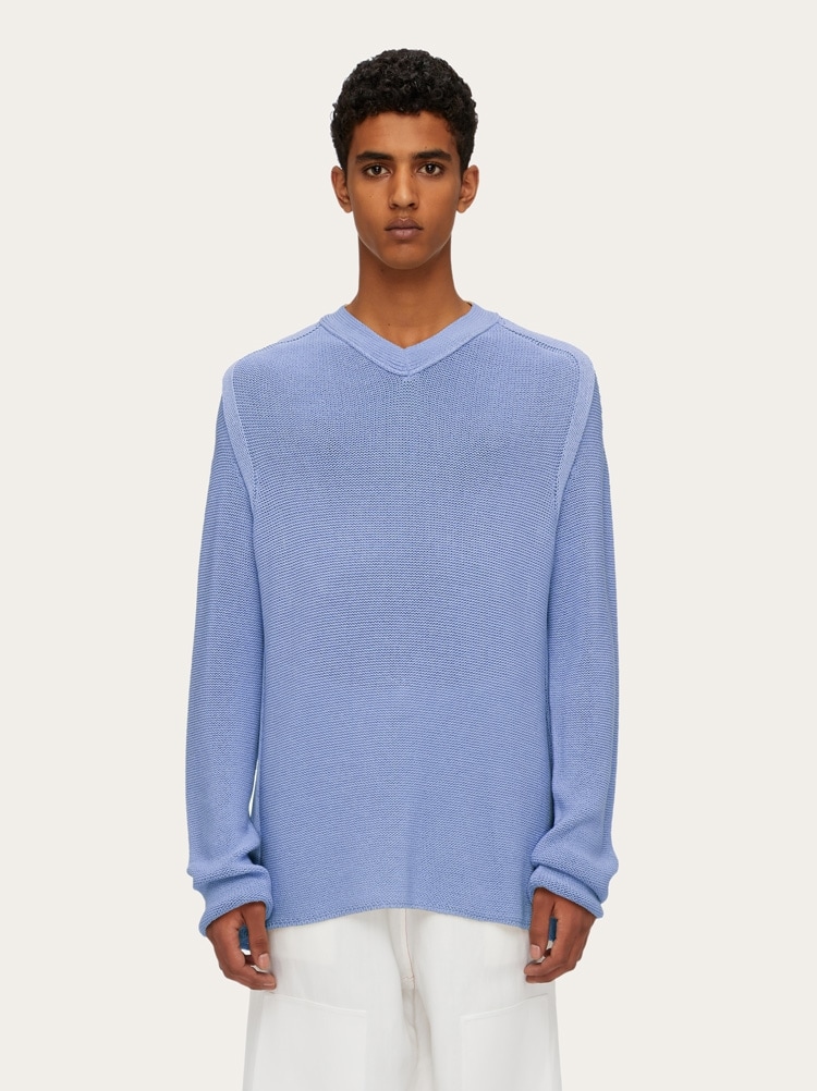 V-neck sweater Gallery image 2