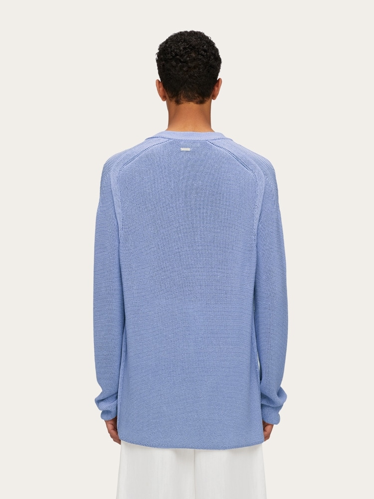 V-neck sweater Gallery image 3