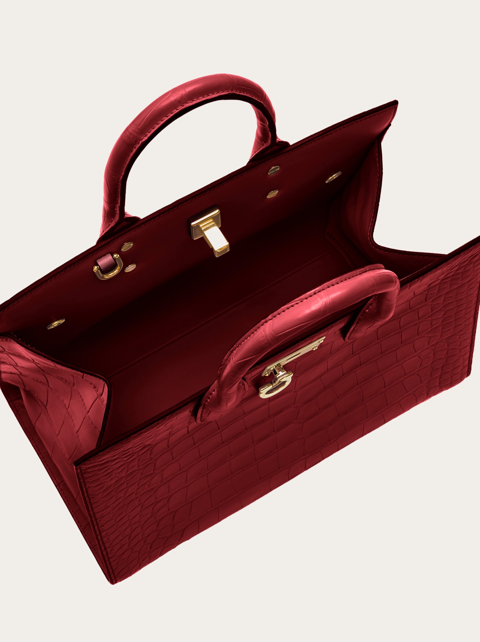 【送料&関税込】Ferragamo Studio Hand Bag Ferragamo Studio box bag (M) - Women | Ferragamo