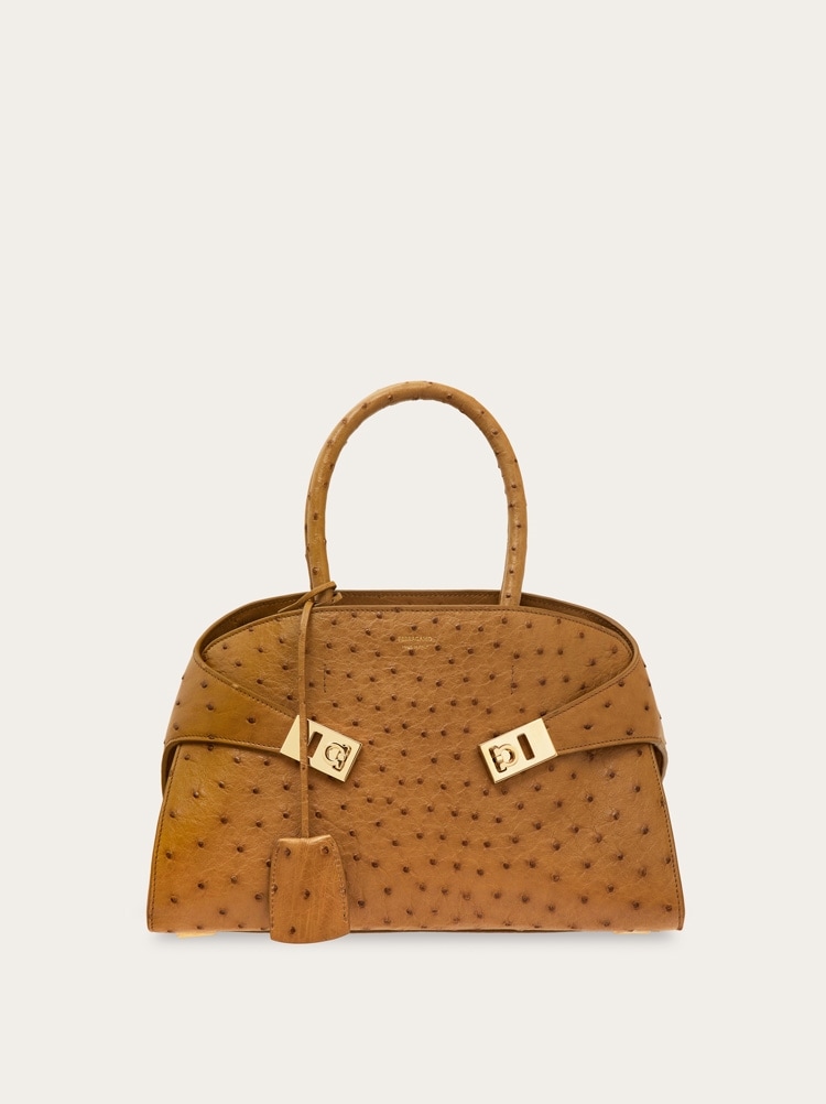 Hug handbag (M) Gallery image 1