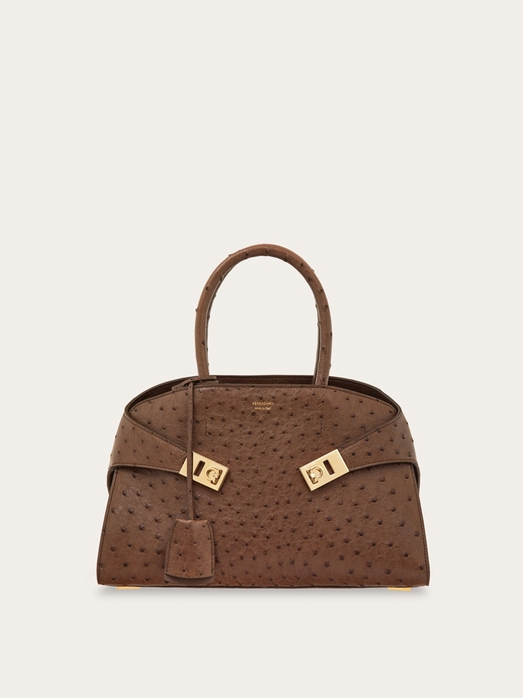 Hug handbag (M) Gallery image 1