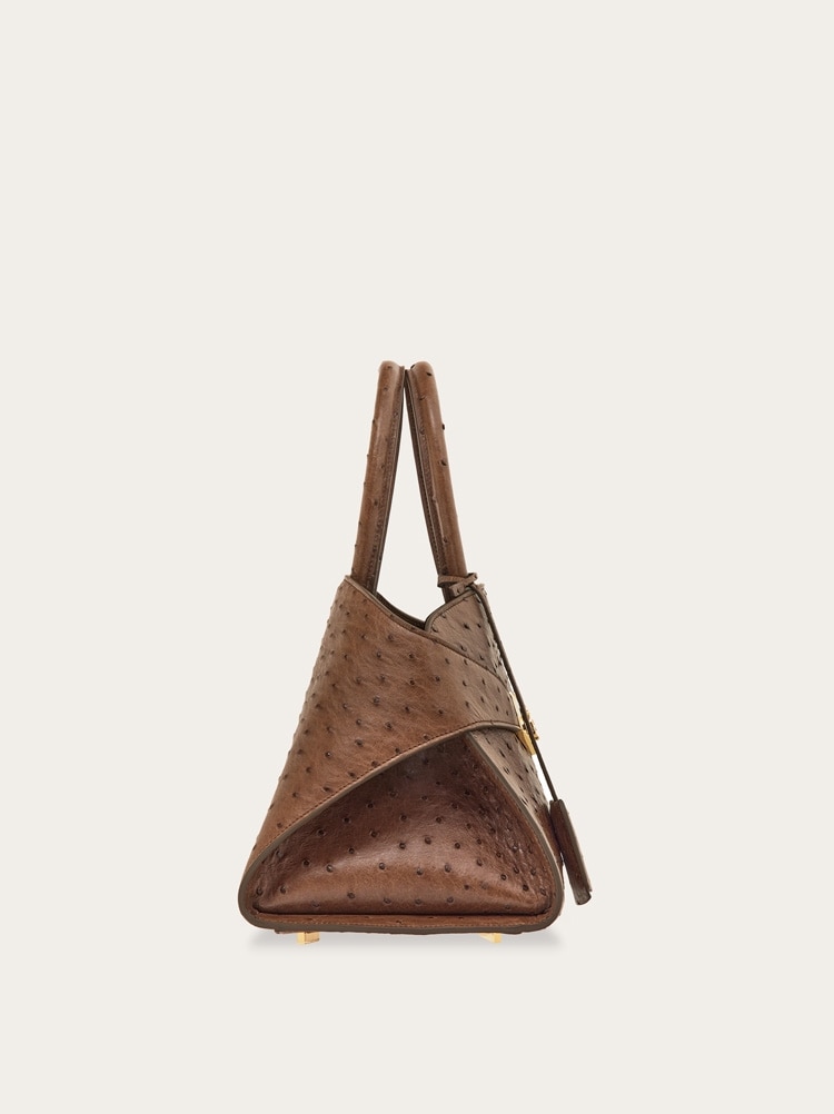 Hug handbag (M) Gallery image 3