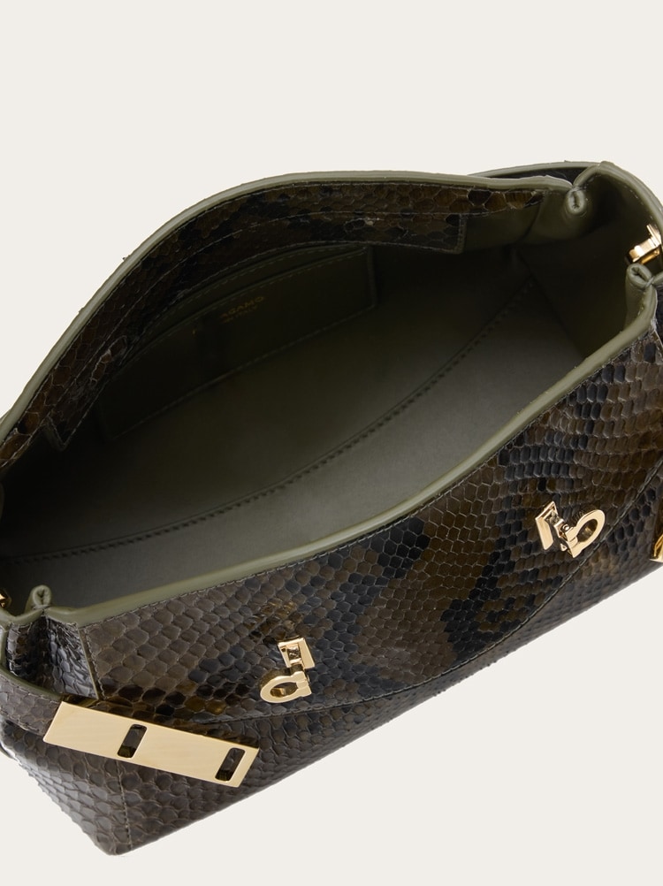Hug soft crossbody bag (XS) Gallery image 6
