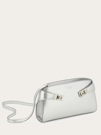 ショルダーバッグ・ポシェット FERRAGAMO MICRO CROSSBODY BAG サルバトーレフェラガモ Salvatore Ferragamo 220628 770806