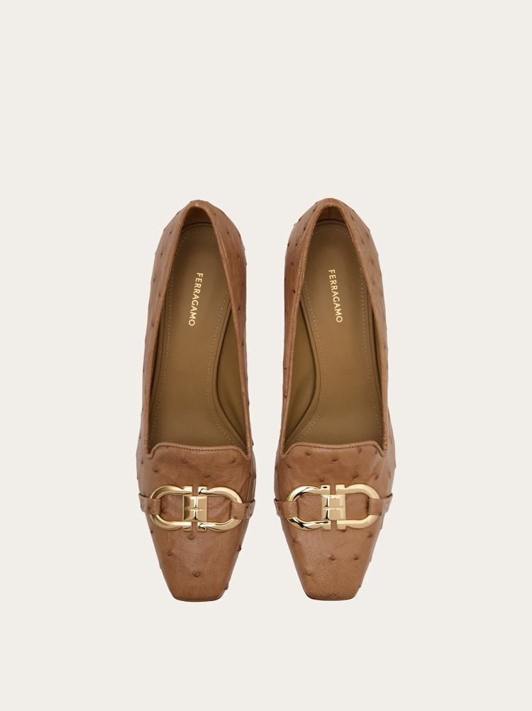 Gancini ornament pump Gallery image 3