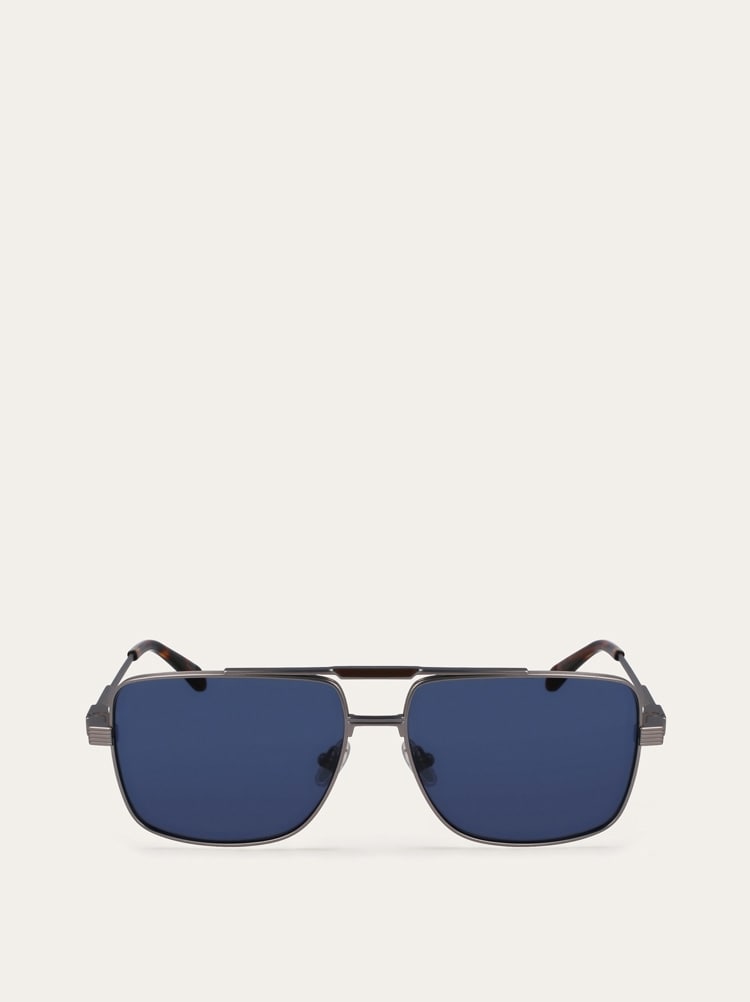Sunglasses Gallery image 1
