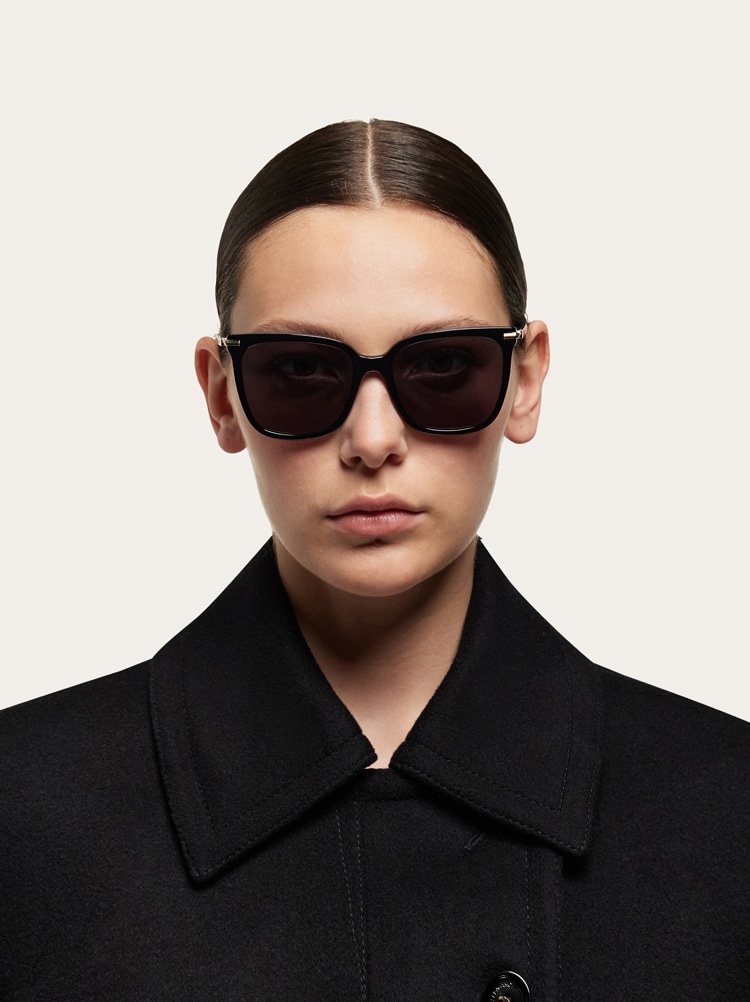 Sunglasses Gallery image 3