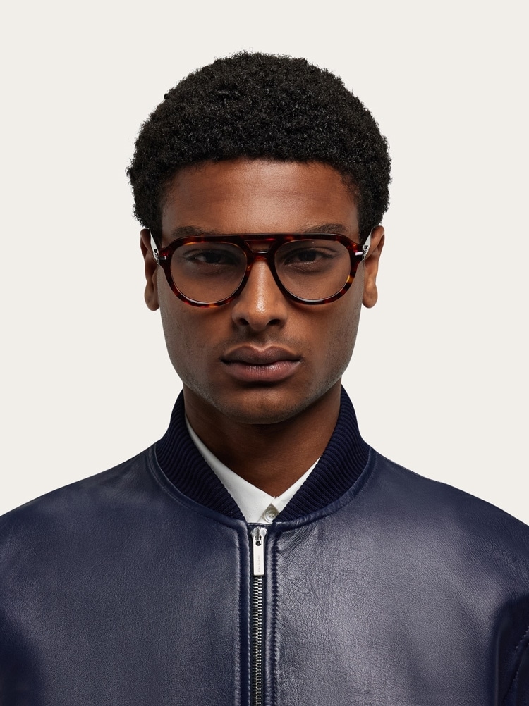 Optical glasses Gallery image 4