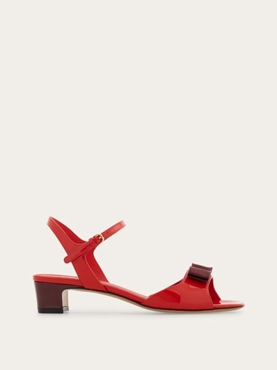 シューズ・サンダルその他 FERRAGAMO Woman Heeled sandals Black 01K044 782857 BALLET Salvatore Ferragamo Sandals Women Leather Black | B-Exit – B