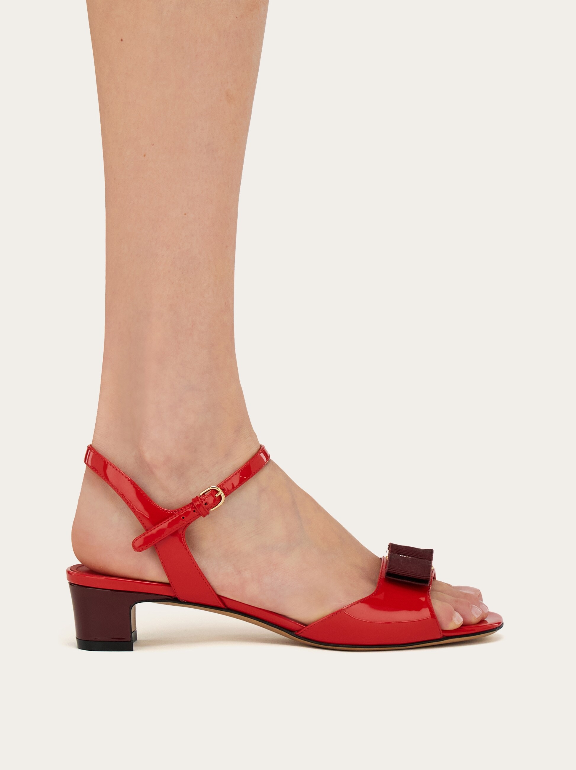 Vara bow low heeled sandal - Women | Ferragamo