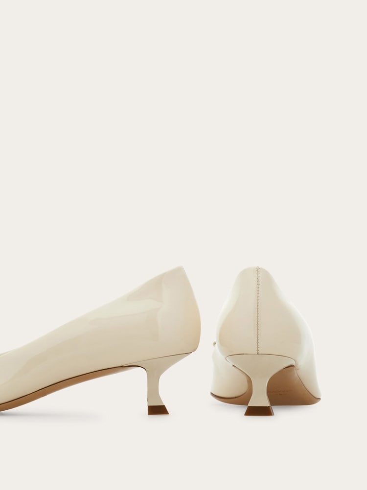 Bridal - Pumps mit Vara-Plakette Gallery image 6