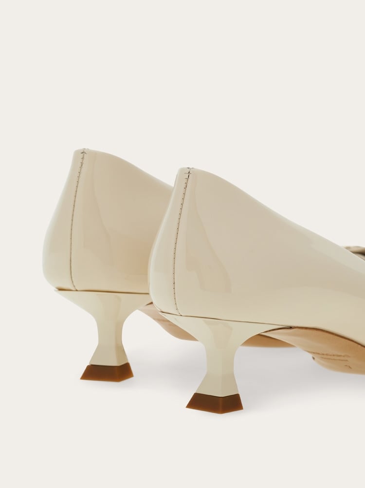 Bridal - Pumps mit Vara-Plakette Gallery image 7