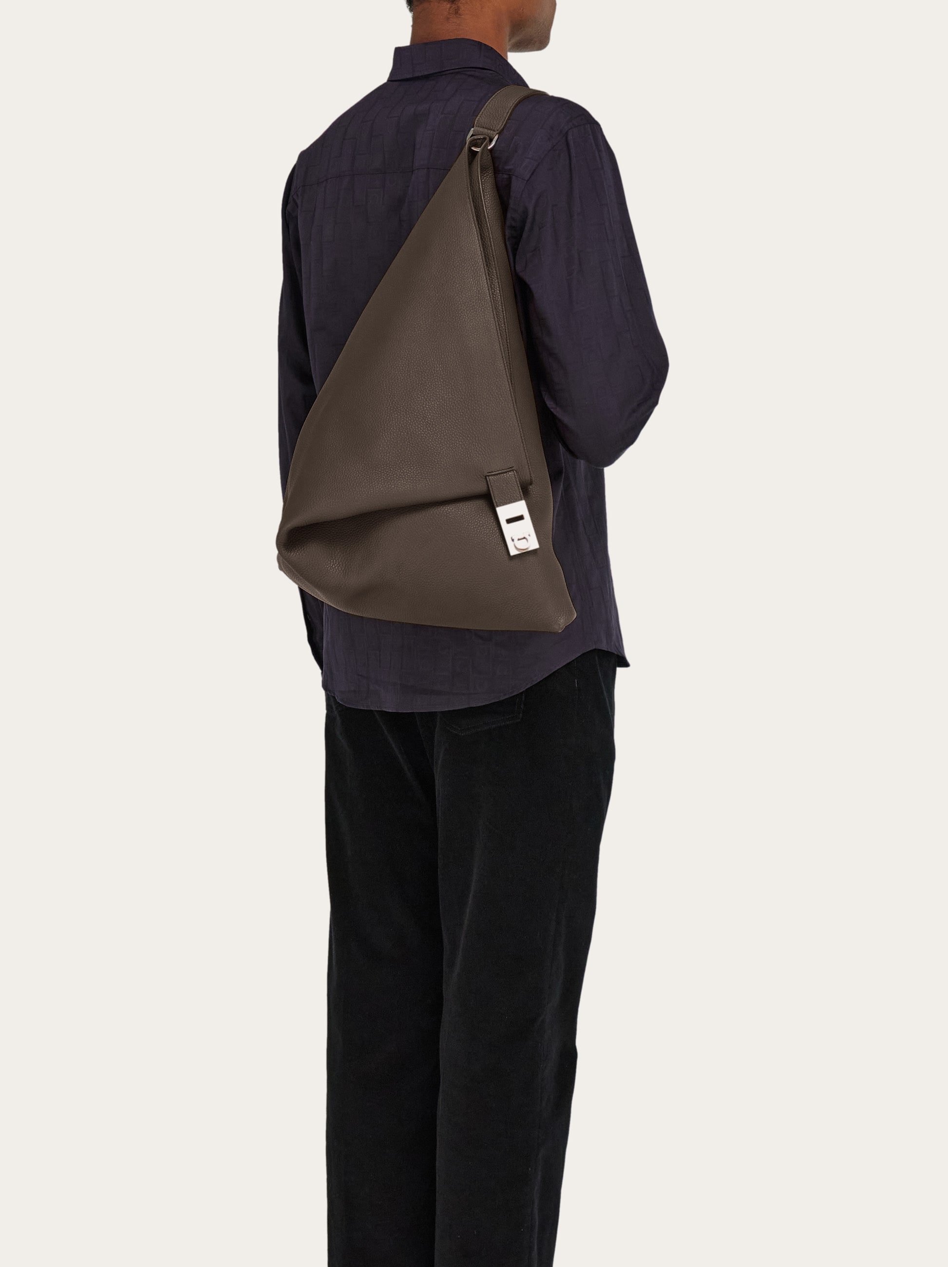 ★ Ferragamo ★ TWINS ショルダーバッグ フェラガモ ショルダーバッグ/クロスボディ バッグ メンズ