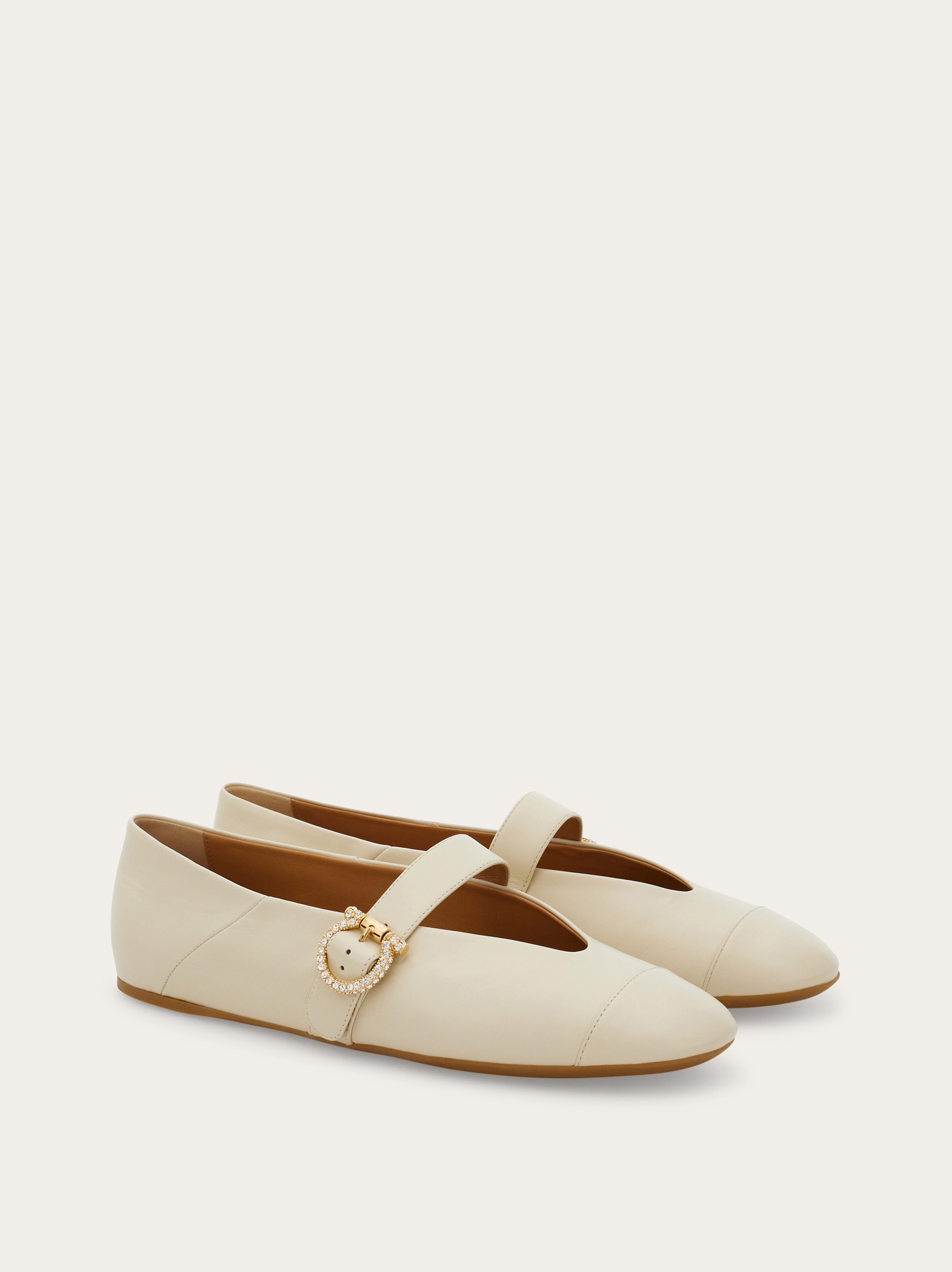 【関税&送料込】Salvatore Ferragamo Ballerinas Bridal - Gancini ballet flat - Women | Ferragamo