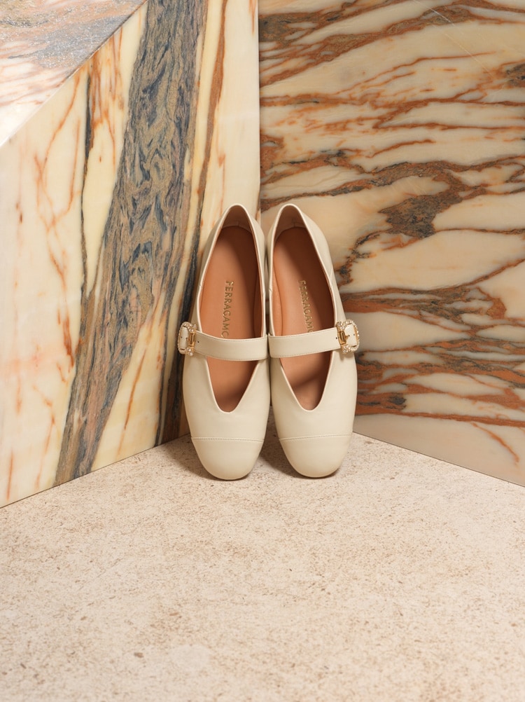 Bridal - Gancini ballet flat Gallery image 3