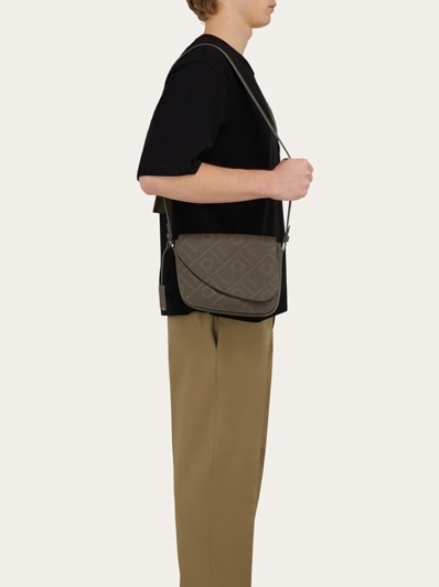 Salvatore Ferragamo カジュアルジャケット 4105725F0007 メール便不可】 サルバトーレフェラガモ】ウールジャケット 46