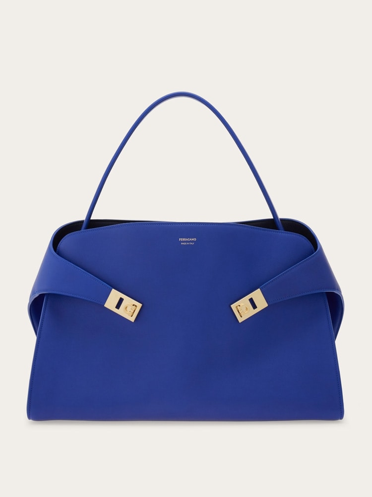 Bolso de hombro Hug soft bicolor (L) Gallery image 1