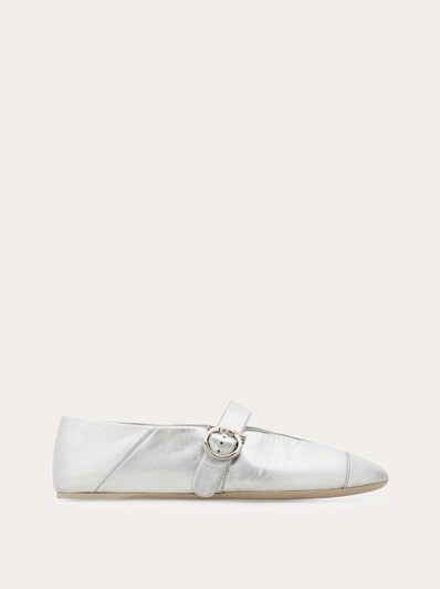 【★完売必至】Salvatore Ferragamo ☆ バレリーナ ☆完売必至☆】 Salvatore Ferragamo ☆ バレリーナシューズ
