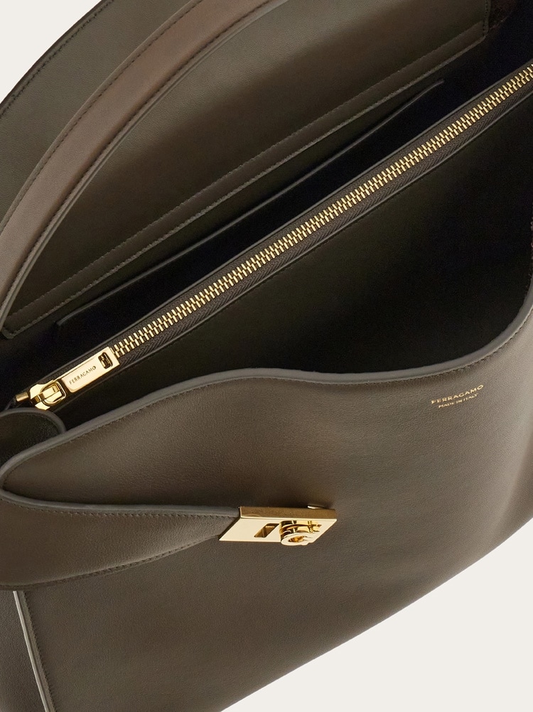 Bolso de hombro Hug soft bicolor (L) Gallery image 6