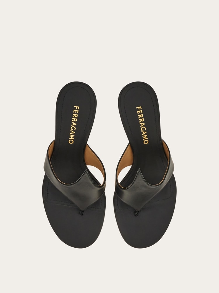 Sandal with graphic detail Gallery image 3