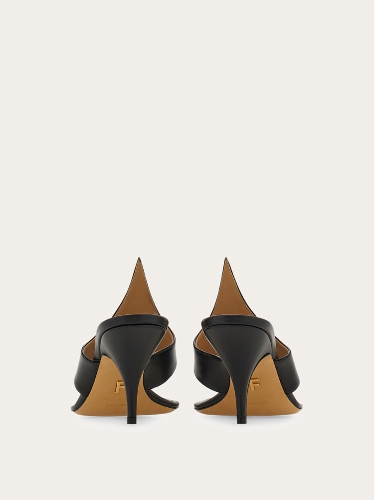 Sandal with graphic detail Gallery image 5