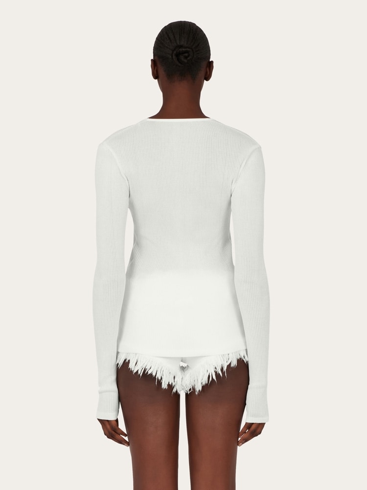 Top with rippled neckline Gallery image 3