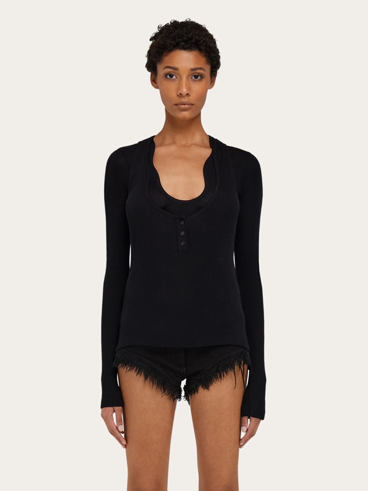 Top with rippled neckline Gallery image 2
