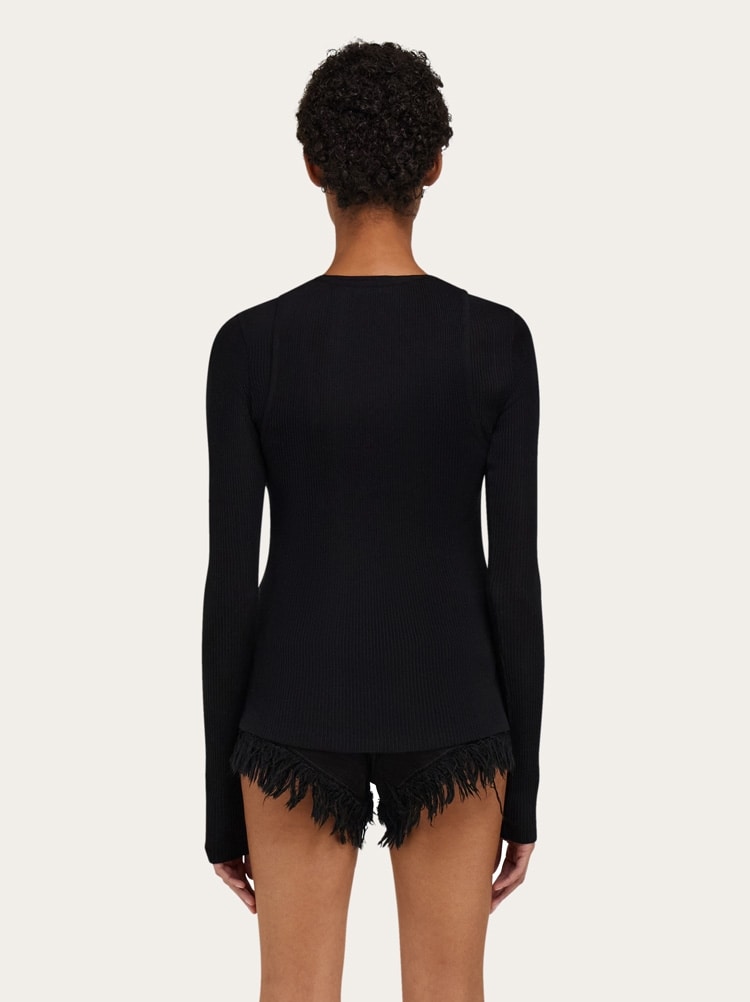 Top with rippled neckline Gallery image 3