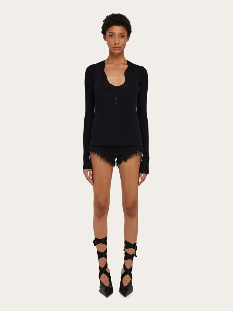Top with rippled neckline Gallery image 6