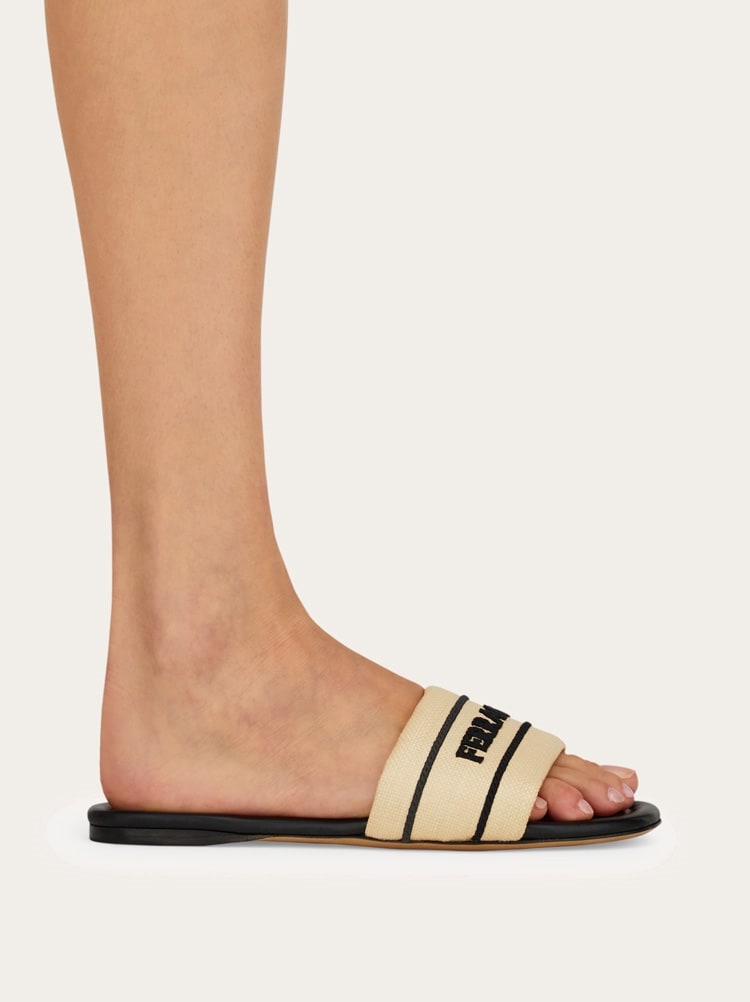Slides logo Ferragamo Gallery image 3