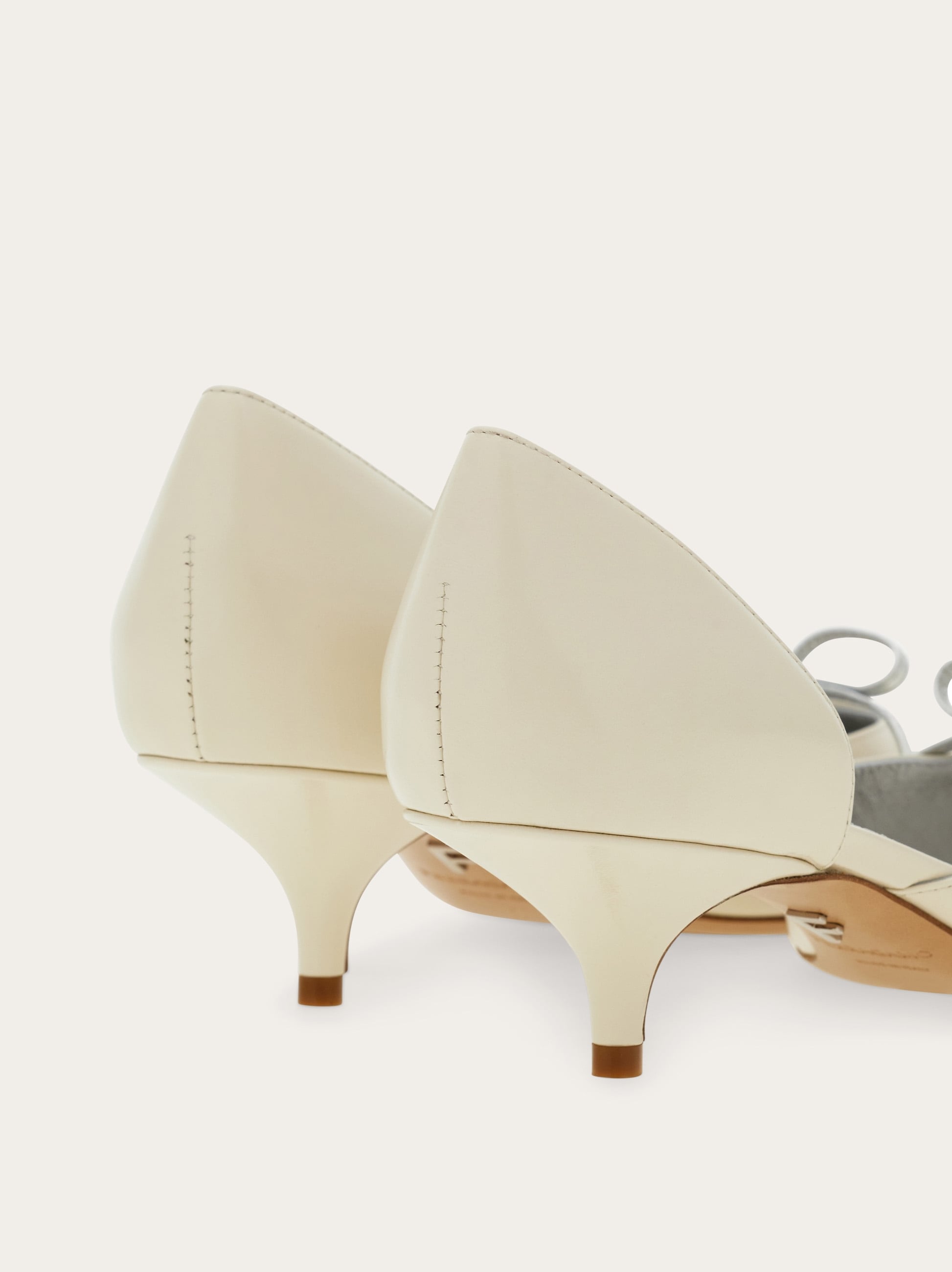 Bridal - Mini bow pump - Women | Ferragamo