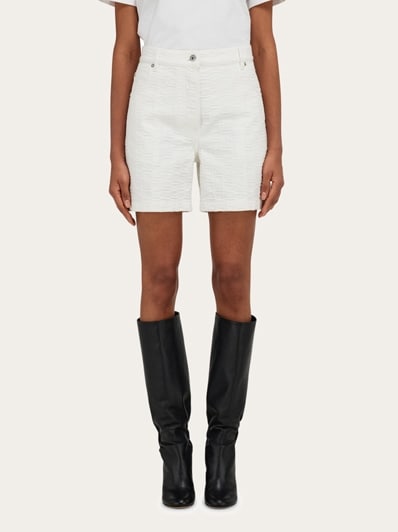 パンツ FERRAGAMO Woman Pants White 13E908 773765 005 782631_00_cart_r20.jpg