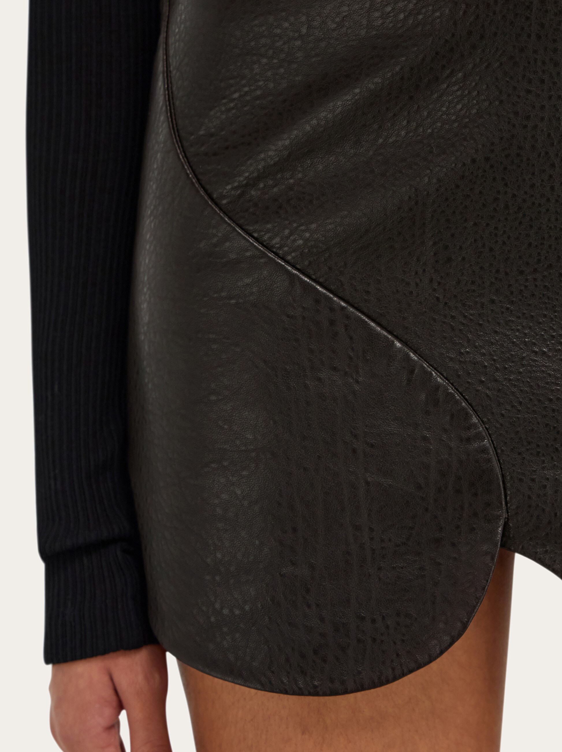 [Salvatore Ferragamo] レザーミニスカート Leather mini skirt - Women | Ferragamo