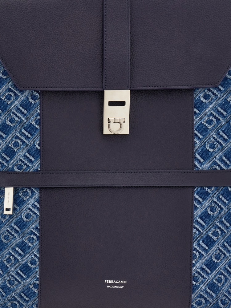 Mochila Ferragamo Monogram con hebillas Gancini Gallery image 6