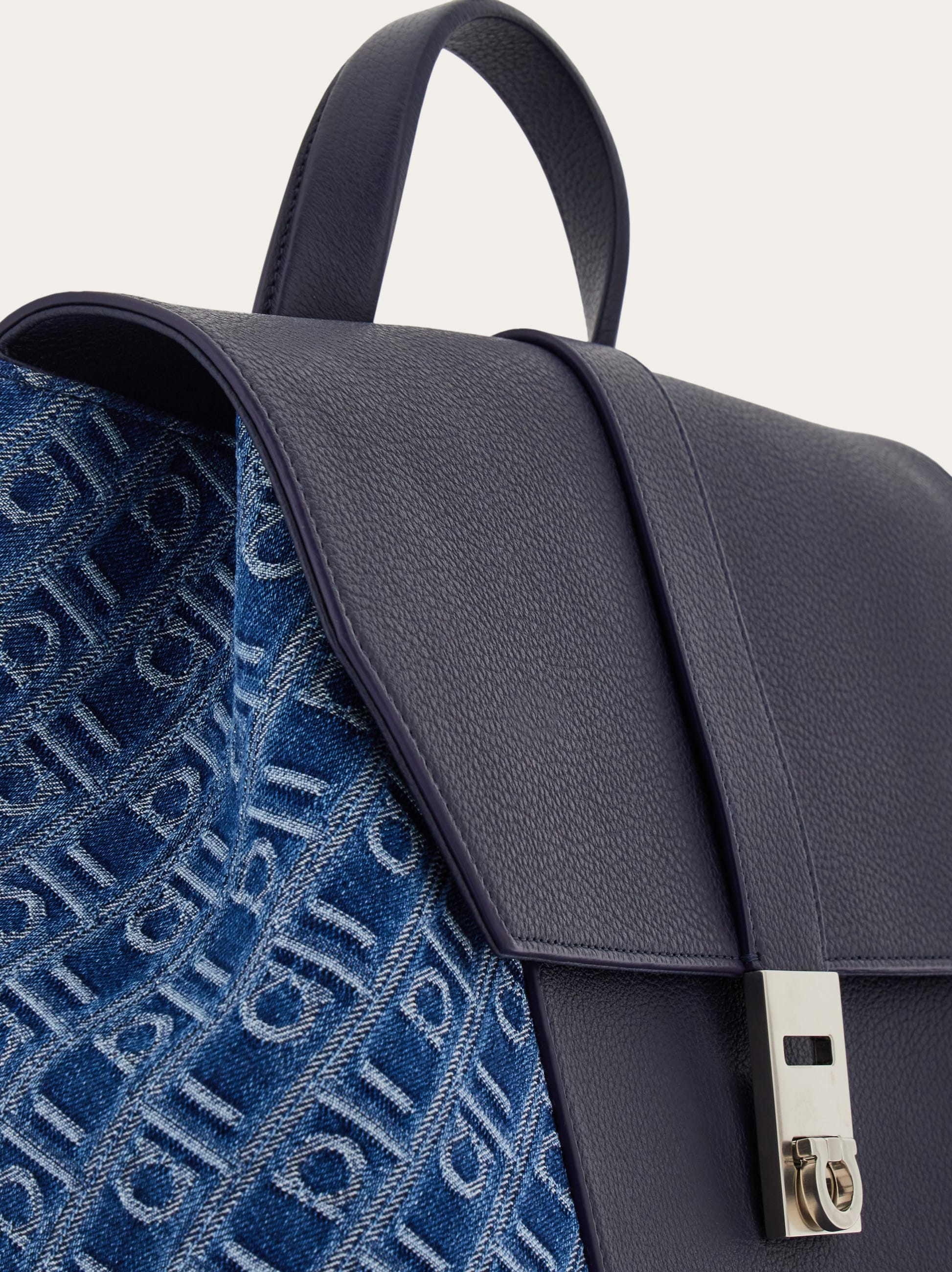 Ferragamo Monogram backpack with Gancini buckle - Men
