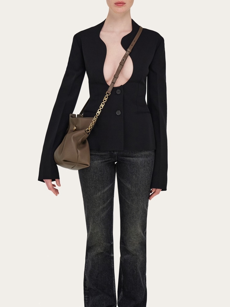 正規店買付【FERRAGAMO】ソフトバッグ スモール ブラックレザー Soft-bag：フェラガモの新作レディースバッグ