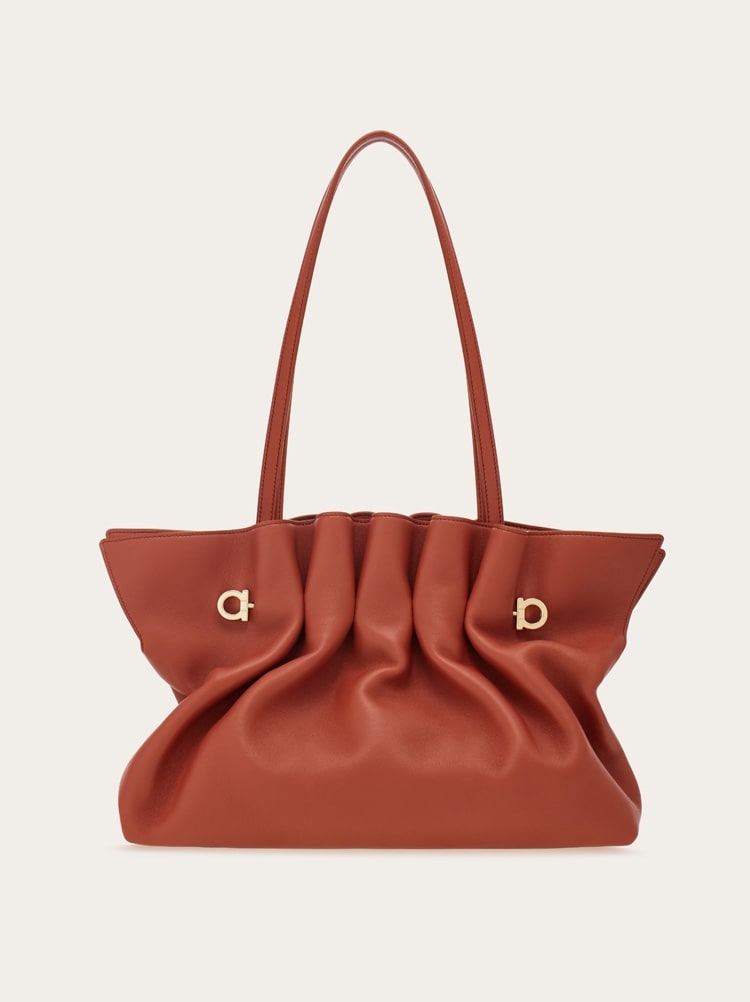 Ferragamo Soft-bag (M) Gallery image 5
