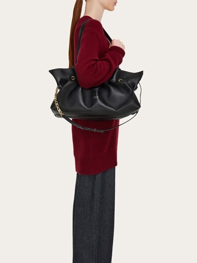 SALVATORE FERRAGAMO エロティエ スリッフオン ミュル 776839_00_cart_r20.jpg