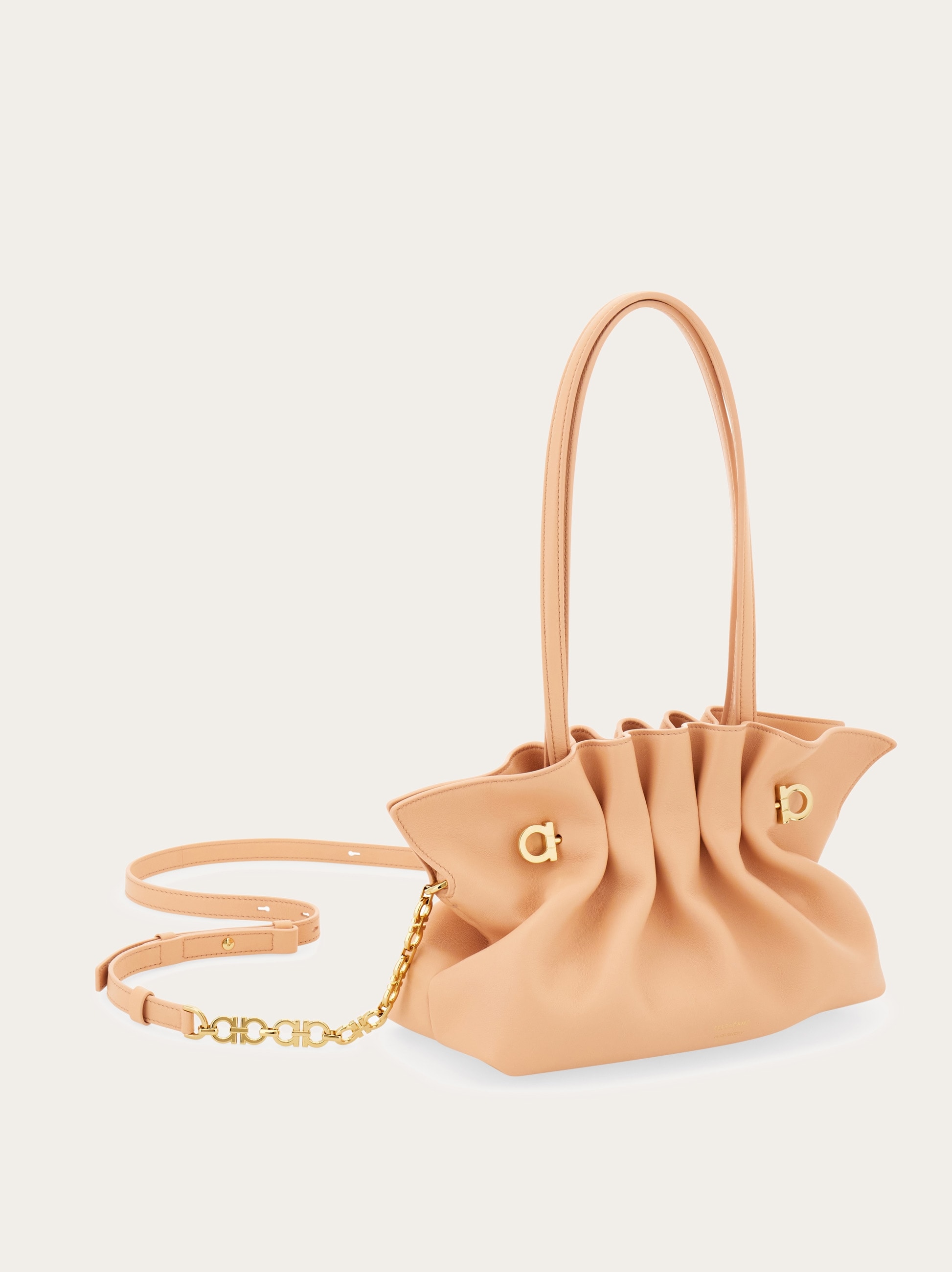 ショルダーバッグ・ポシェット FERRAGAMO Woman Shoulder bag Peach 219959 783295 002 FERRAGAMO: Shoulder bag woman - Peach | Ferragamo shoulder
