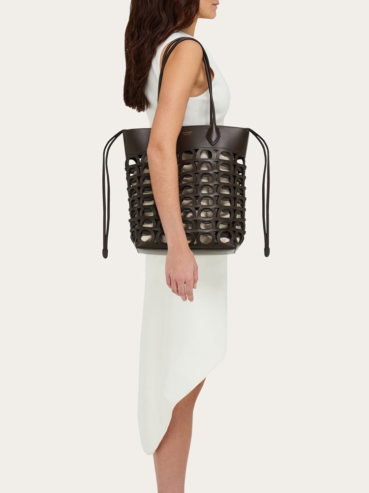 Gancini tote bag (M) Gallery image 3