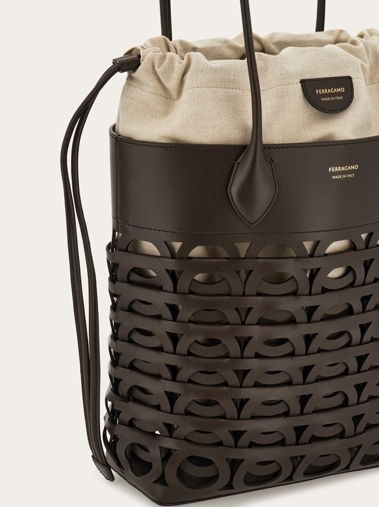 Gancini tote bag (M) Gallery image 7